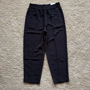 Chico’s Pull-On Ankle Pants‎ Size 1R / US 8 Black Side Zip Tapered Career NWT